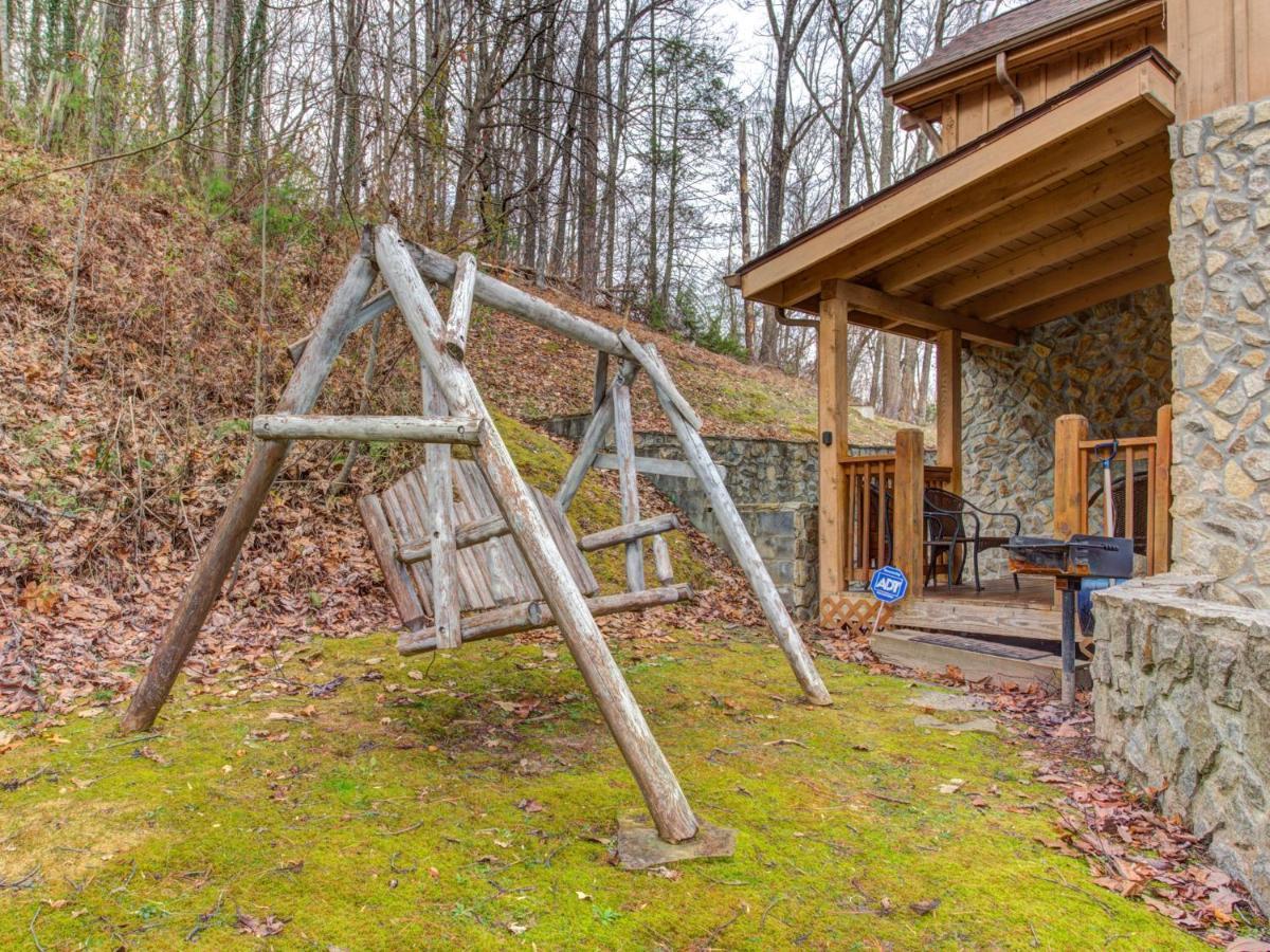 Splashing Sunrise, 2 Bedrooms, Private Pool, Arcade, Hot Tub, Sleeps 6 Pigeon Forge Buitenkant foto