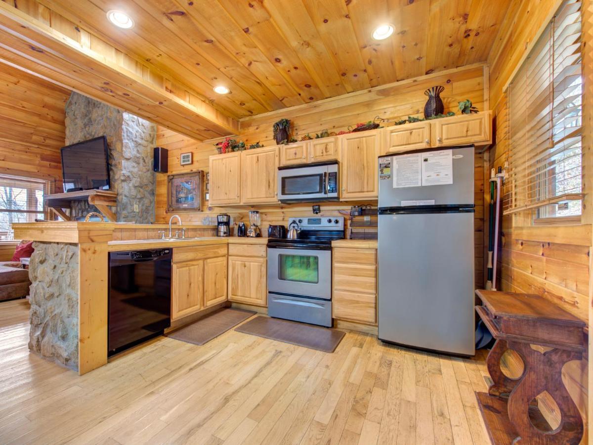 Splashing Sunrise, 2 Bedrooms, Private Pool, Arcade, Hot Tub, Sleeps 6 Pigeon Forge Buitenkant foto